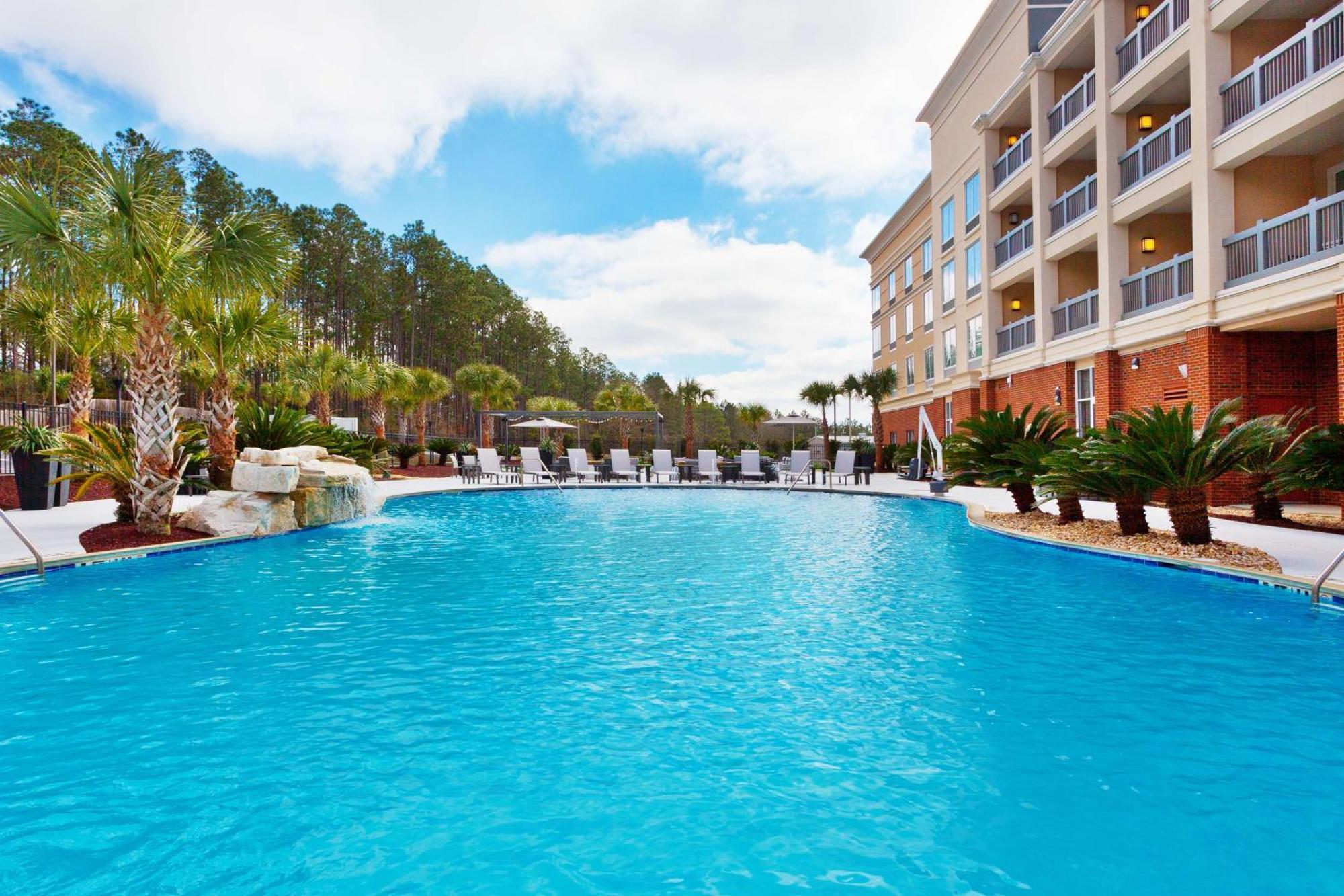 Doubletree By Hilton Dothan, Al Exterior photo
